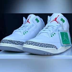💚🤍💚WORN 1time LOOK BRAND NEW Jordan 3 Women’s Size 10 Men’s 8.5💚🤍💚